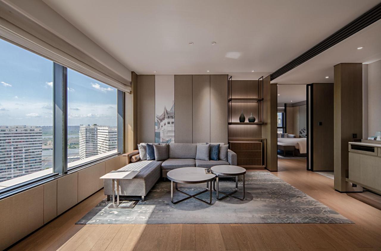 Wuhan Marriott Hotel Hankou Екстериор снимка